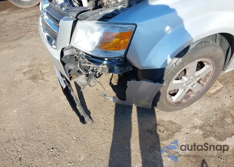 2008 Dodge Grand Caravan Sxt from USA, damaged, VIN 1D8HN54P88B140212